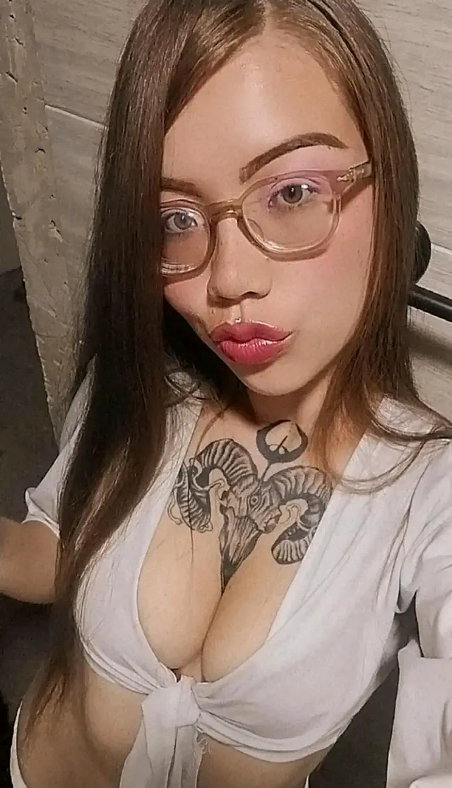 escort-media-c1fb1cc2-7fbb-40d2-a0d1-b0145a5c0bdc