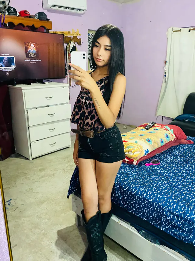 escort-media-c20e651d-c629-4cbb-b084-f81871614c6a