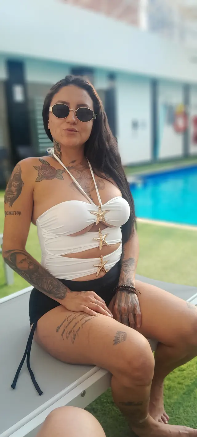 escort-media-c27933ea-ca49-4b43-9b66-fba79e732f72
