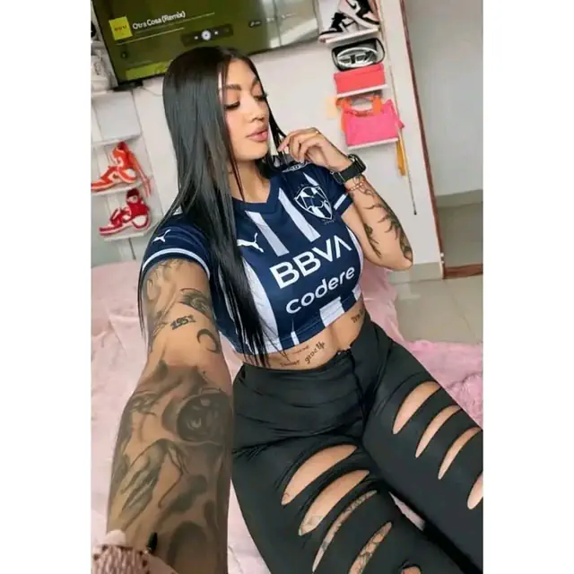 escort-media-c28f8972-b792-4a14-95c9-c22bde9dc8c8