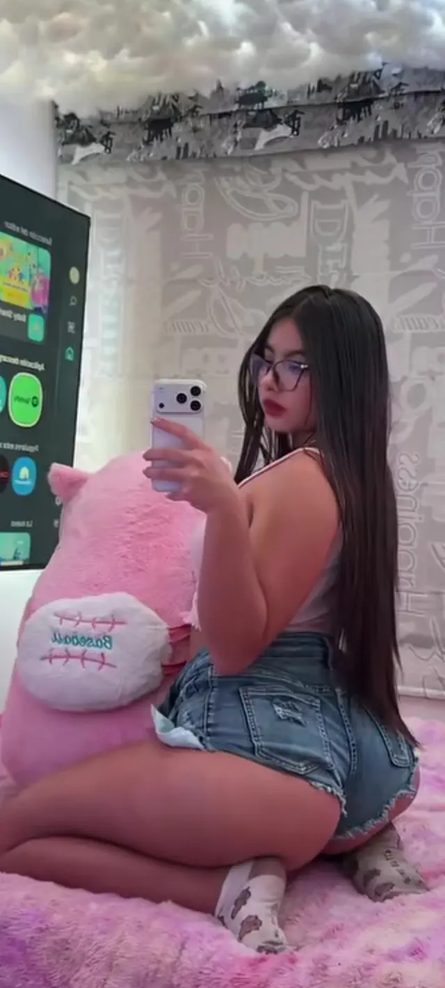 escort-media-c3a2100d-6305-46a9-86ad-7619ca10c922