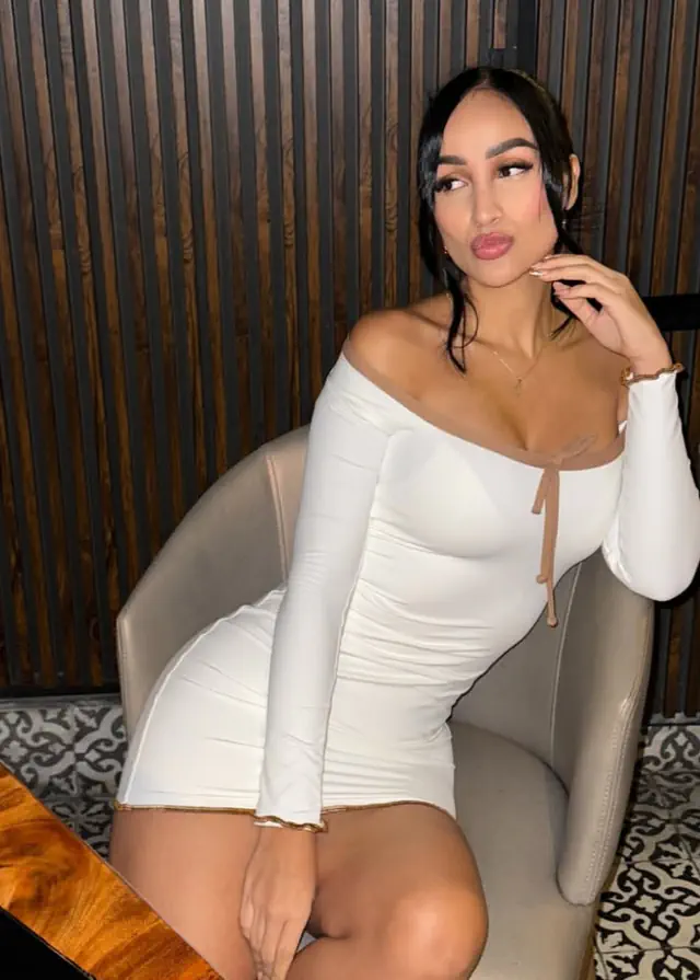escort-media-c3ae57d5-bc7b-45b9-bac8-07725e23ce0f