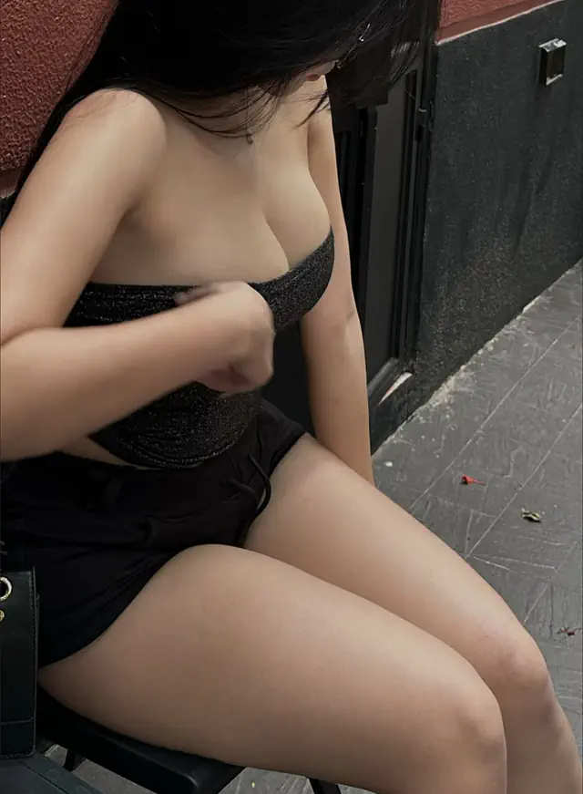 escort-media-c3ba0ba9-b7b8-4634-86b9-4c9d33df908b