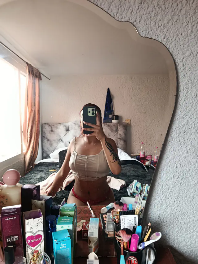 escort-media-c40ec99c-8f76-4b48-bfad-e3cfe5d6d32b