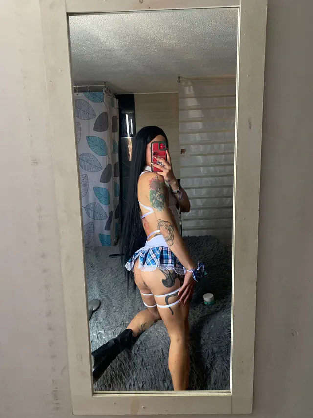 escort-media-c43e45f9-8794-4c3d-a354-7765dd80ec4a