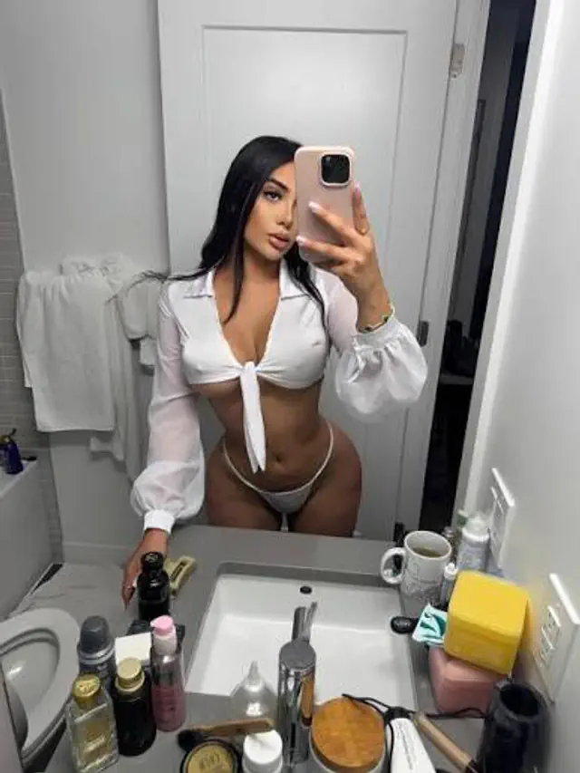 escort-media-c4603cf6-0e38-4a7f-96cd-7bff8971d7cc