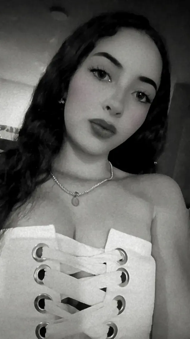 escort-media-c613cd41-741b-4863-b748-695f662e8c2a