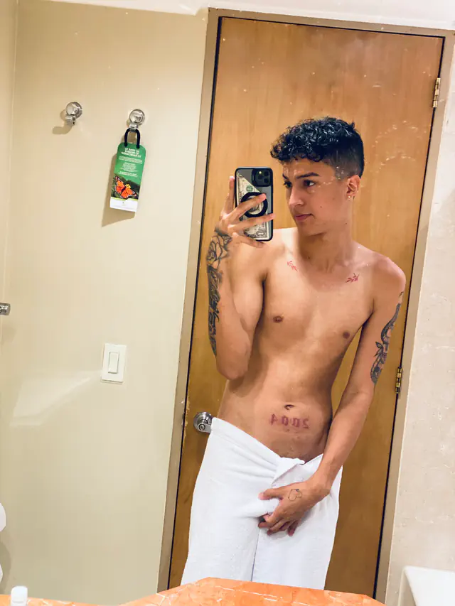 escort-media-c6bcecc2-8a47-4bfd-88a8-0c0f774dd629