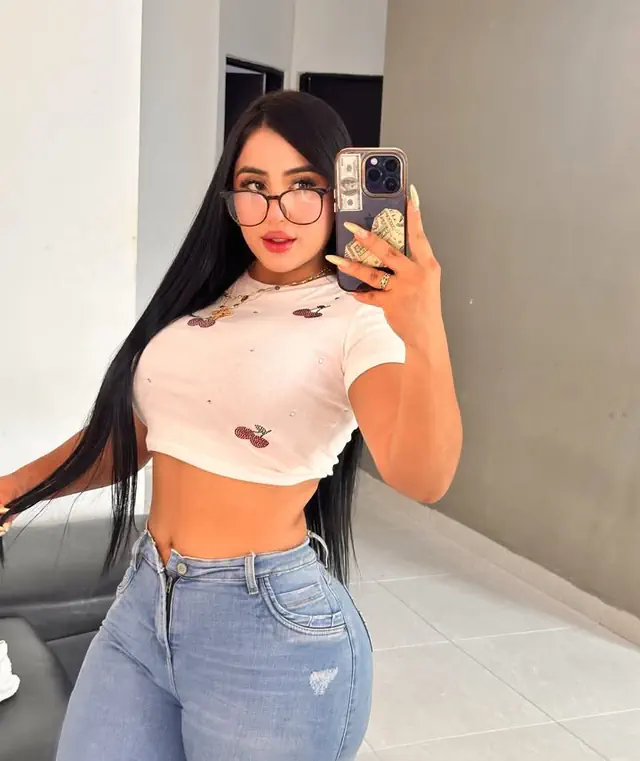 escort-media-c6d4d925-f254-49eb-8329-86522df444df