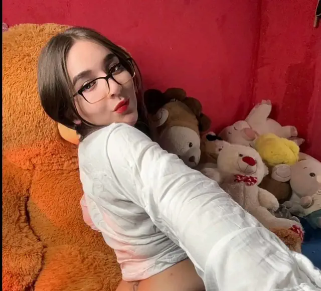 escort-media-c70b2414-011d-4e92-a6e6-a59ad41b75ea