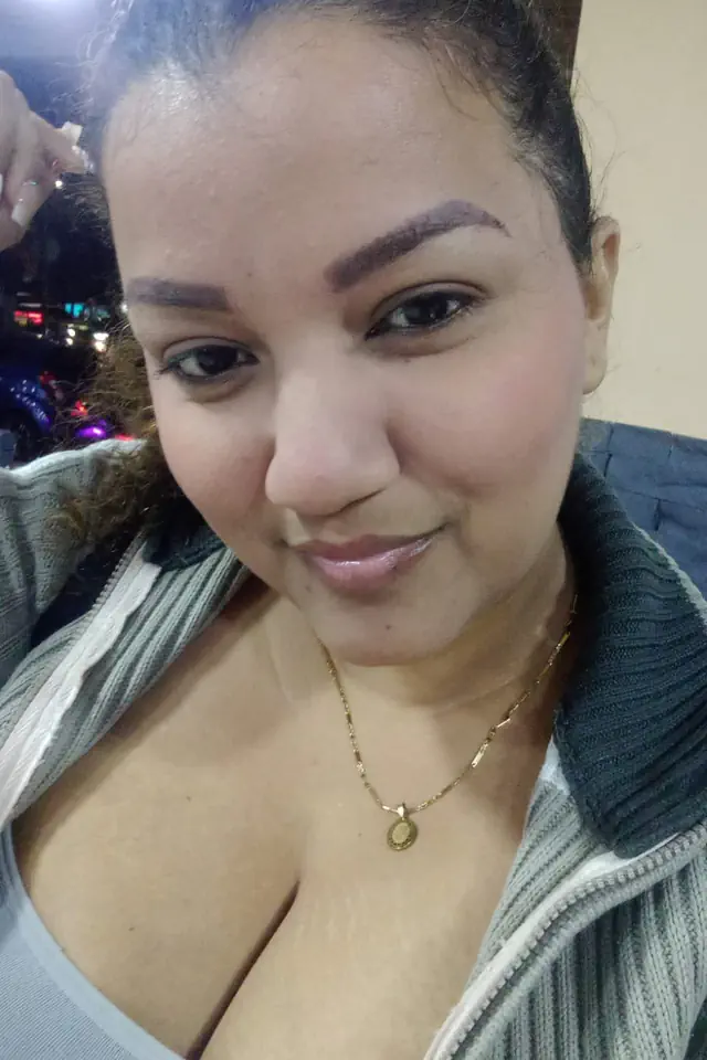 escort-media-c70cc129-b19f-49cd-9b11-c4e60dff0635