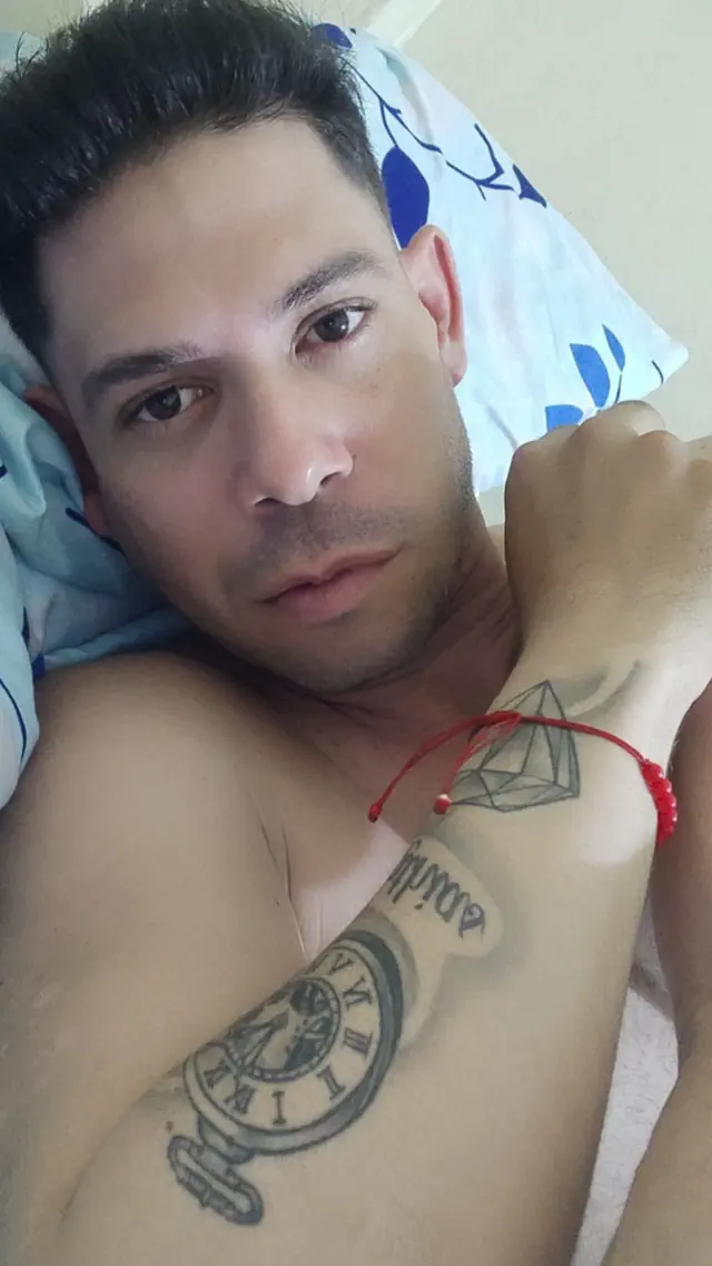 escort-media-c728c73f-2880-4e67-85d3-5d8f9fc349c1