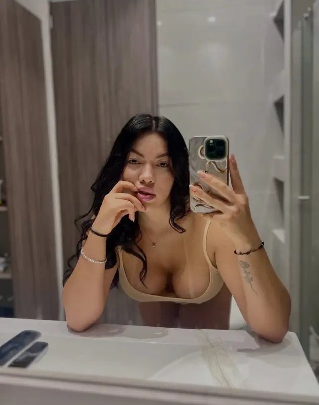 escort-media-c74a909d-d33a-4d1a-92ef-8ff5122527d6