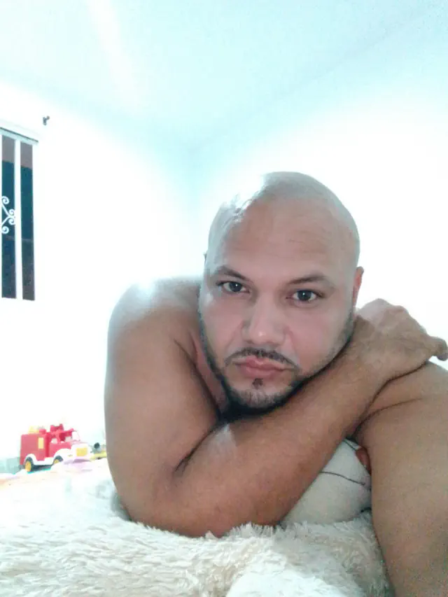 escort-media-c81bb90a-7e9b-4434-a903-f97f34bc4b86