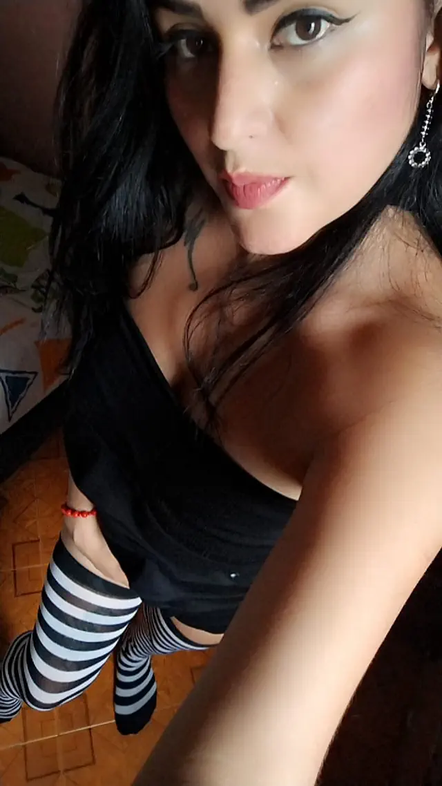 escort-media-c832d138-cd5a-464d-814b-793ae08f01cd