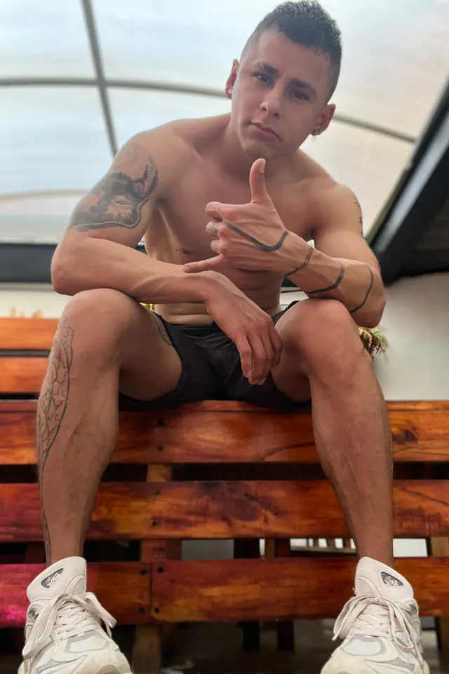 escort-media-c897dbe2-a10e-4e31-9231-89ab98d9af2f