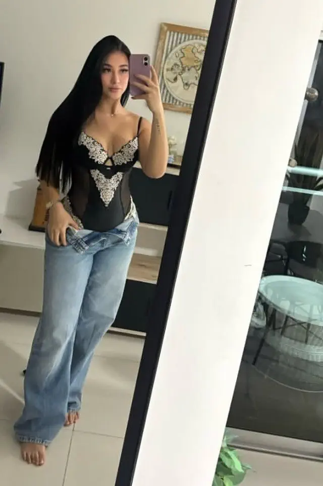 escort-media-c8d76bf6-30af-4833-b0ca-383b32365d78