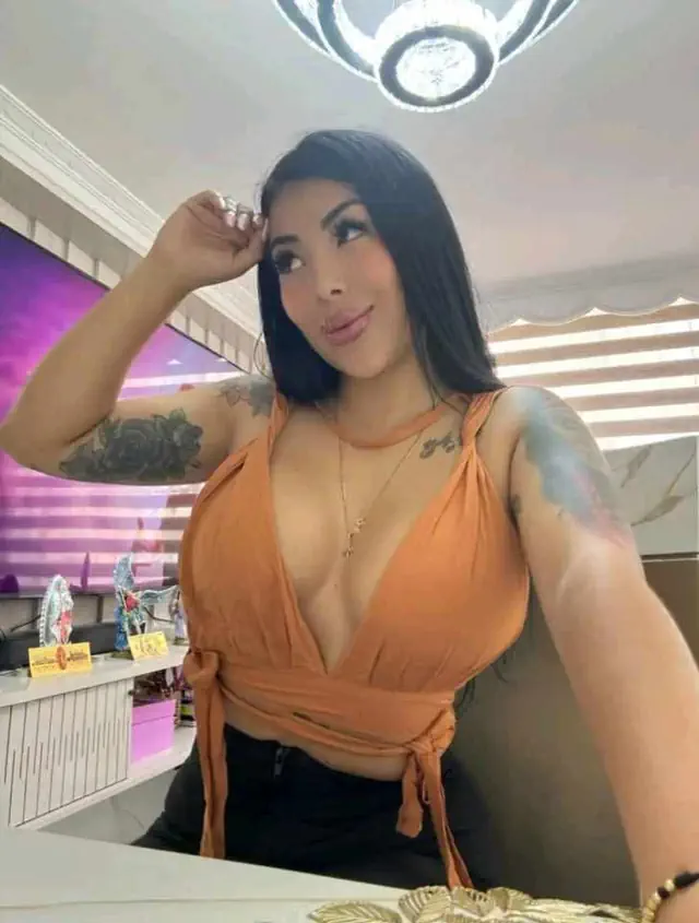 escort-media-c93f7aed-4f86-4cff-bf3a-f0c83cbac653