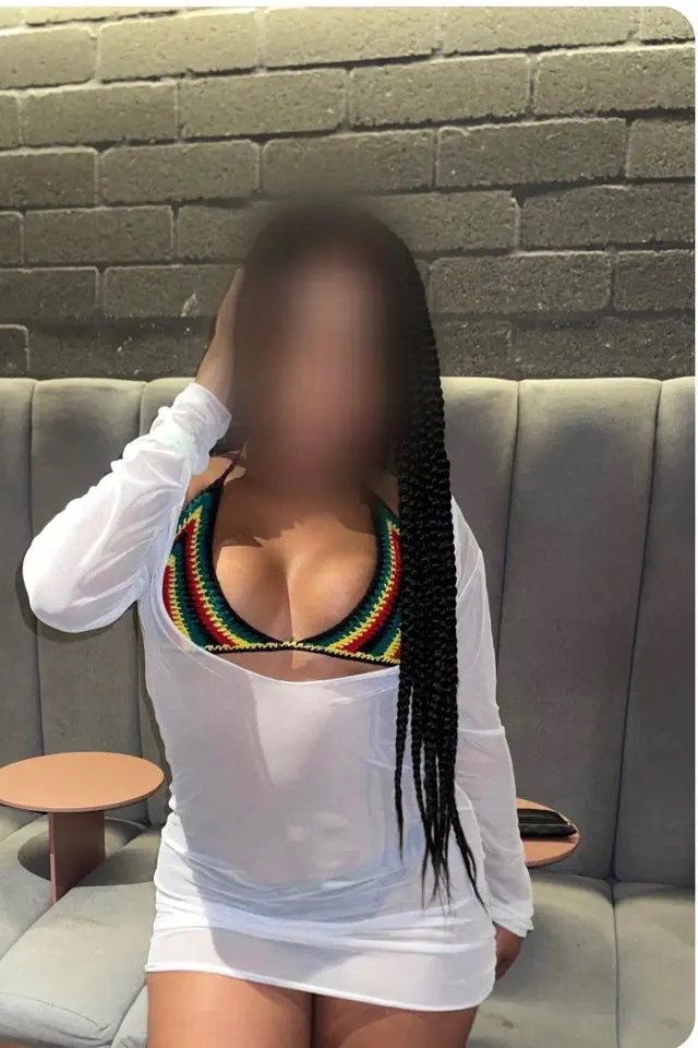 escort-media-c9a803ee-48b1-44ff-b32c-3e2ac147b4bd