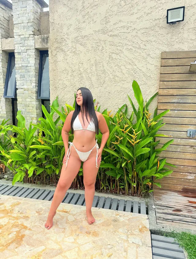 escort-media-c9c3a2a3-f010-46a2-bb29-9b0badf3a659