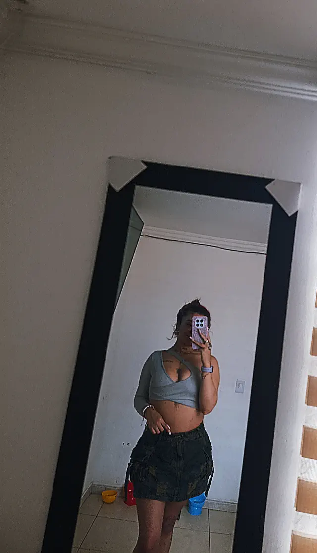 escort-media-c9cc00f0-3528-4772-8503-d655642bedcb
