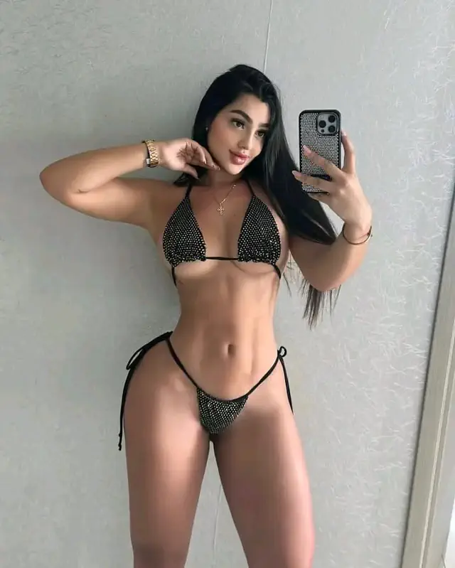 escort-media-c9dfa62a-9ce2-428e-917c-3df58465a5f6