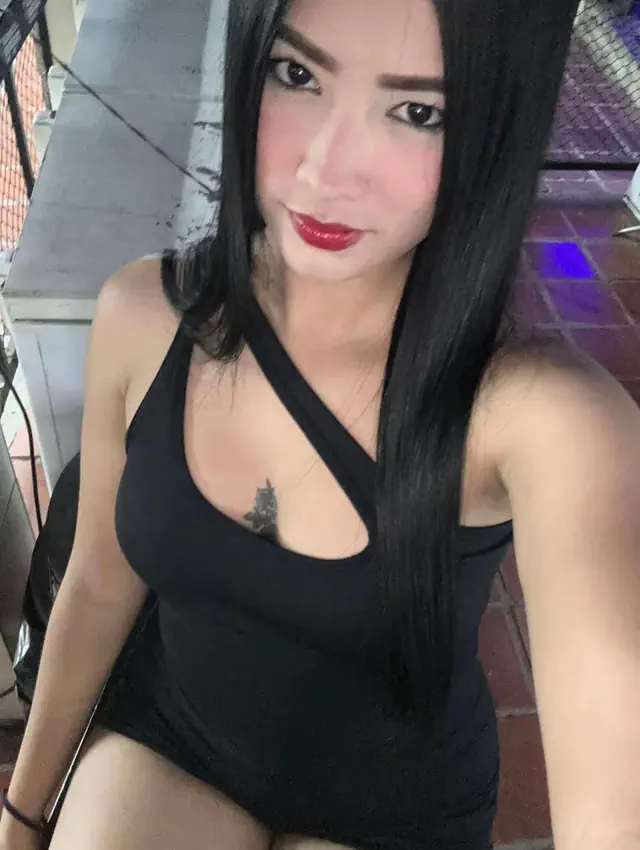 escort-media-ca125b9a-a11f-4654-a5c6-afb937098d46