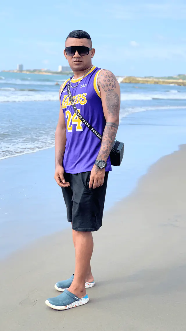 escort-media-ca5617fa-cba9-4cfa-39cf-e6bd6b256500