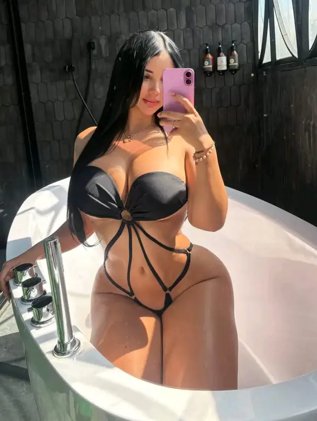 escort-media-caba957a-a5ee-4d16-9353-06fb32b5e4ec