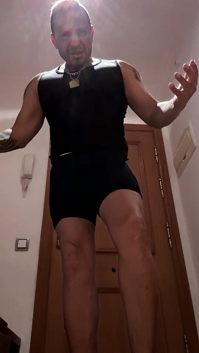 escort-media-cac3780c-5d18-4b8f-832e-d23d91e07726