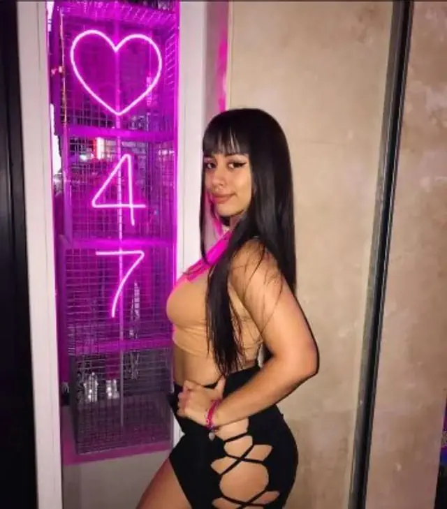 escort-media-cad9e9d0-b060-4be1-bb5c-d6fd968dbba2