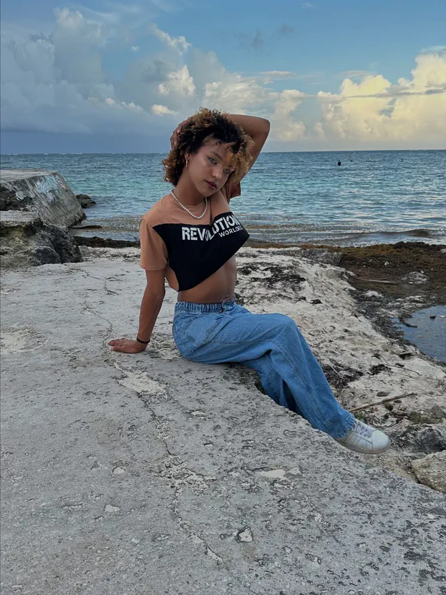 escort-media-cb3cdc31-22b0-44a7-8a83-f50fff704f9d