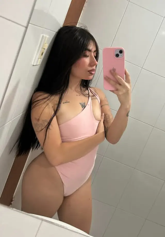 escort-media-cbe6ac6f-d6bc-44ff-b13b-4aefdb234302