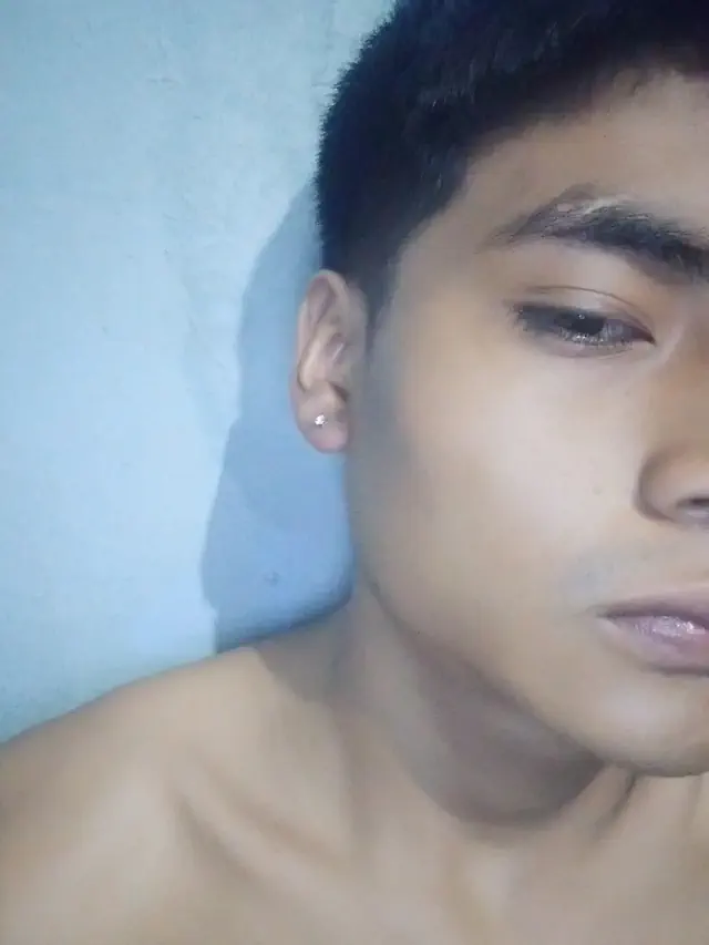 escort-media-cc97c384-bf30-4299-8d25-165295853851