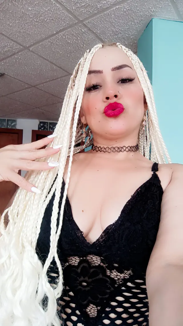 escort-media-cd6806ed-e790-49bb-9ec6-14c998875f15