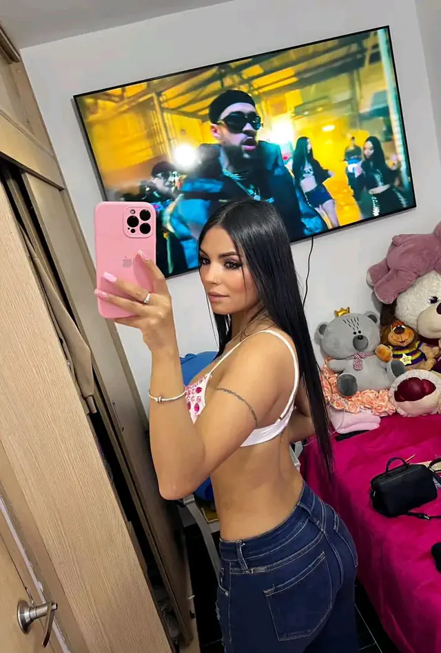 escort-media-cd6bb8ac-8661-4c8e-8cbb-50ac08baef34