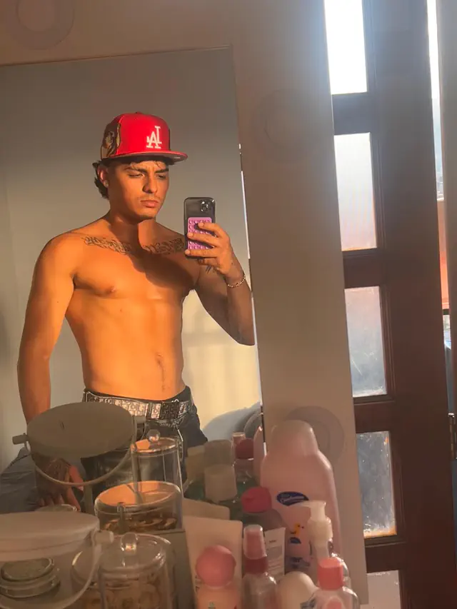 escort-media-ce68cbab-ef44-46af-be09-e752b3ae8ef1