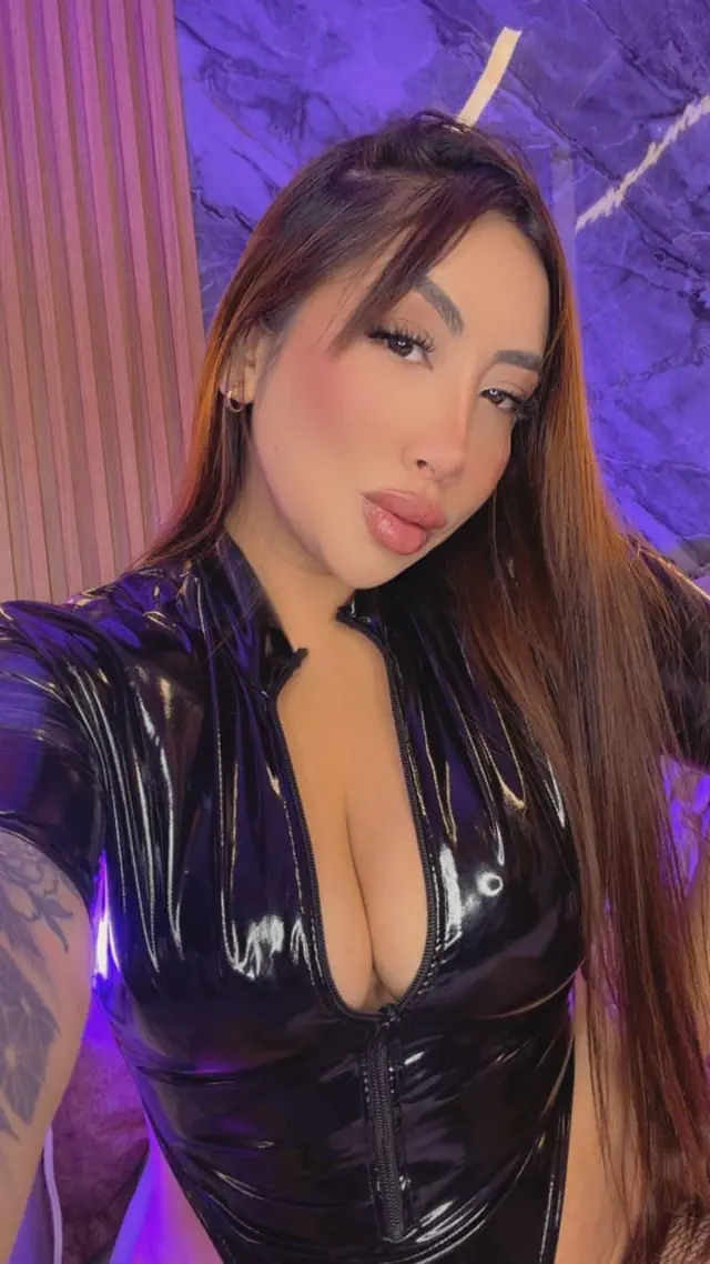 escort-media-ce8e2399-cc06-4455-b0ef-f619878fbb19