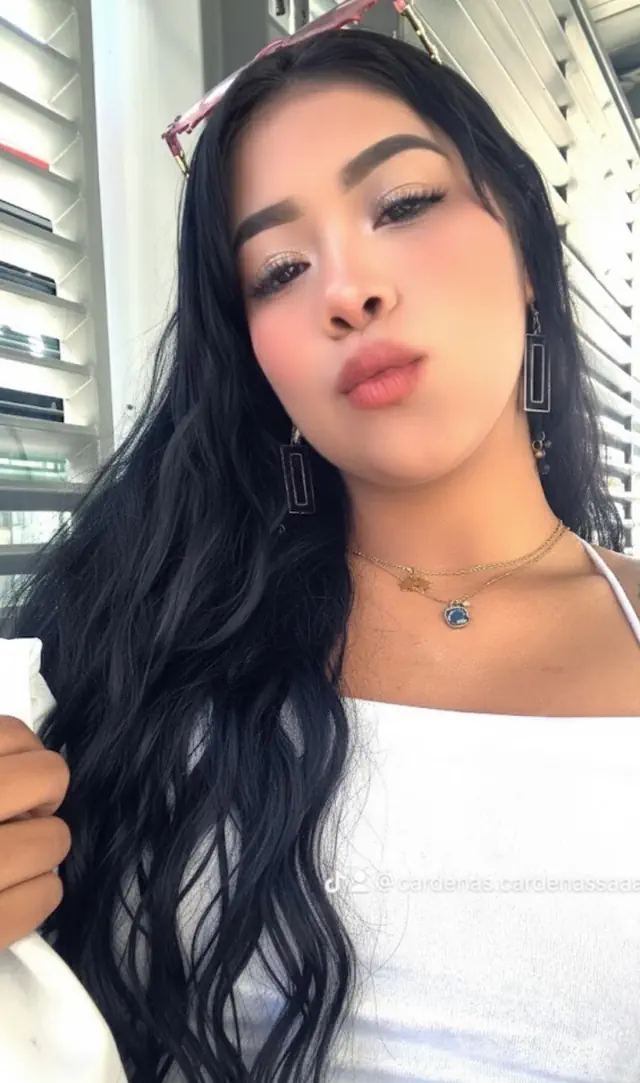 escort-media-cf3c1fcf-0211-4776-9cbe-5798d00616e5