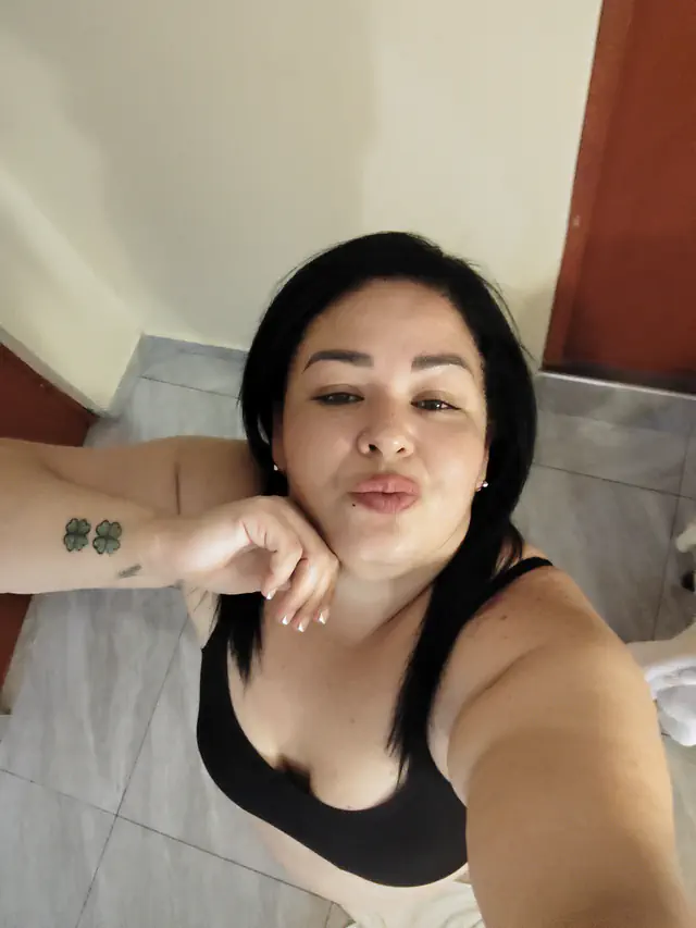 escort-media-cf7bd76e-d8ab-4cfc-a614-c8955668c651