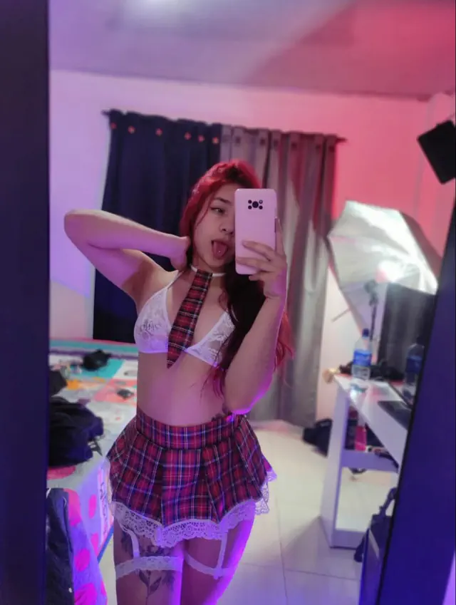 escort-media-d0535e68-6d46-4fb0-9ba6-1dd5d3b16778