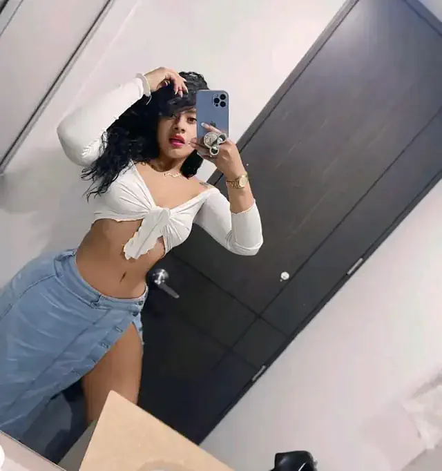 escort-media-d0f6e8c1-51e6-4e2b-bb8b-8bfe3d2010db