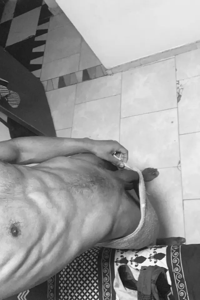 escort-media-d0f9b61d-f361-49a3-8775-4d6b67b713e1