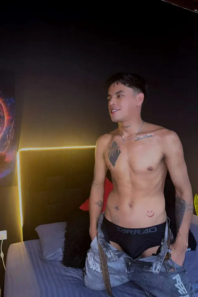 escort-media-d0ff18a4-54fd-4498-adab-cf23172034c3