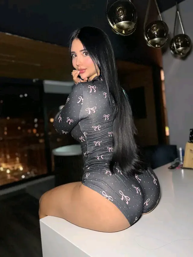 escort-media-d10090f7-083e-4281-bf56-8f8de0e4f34b