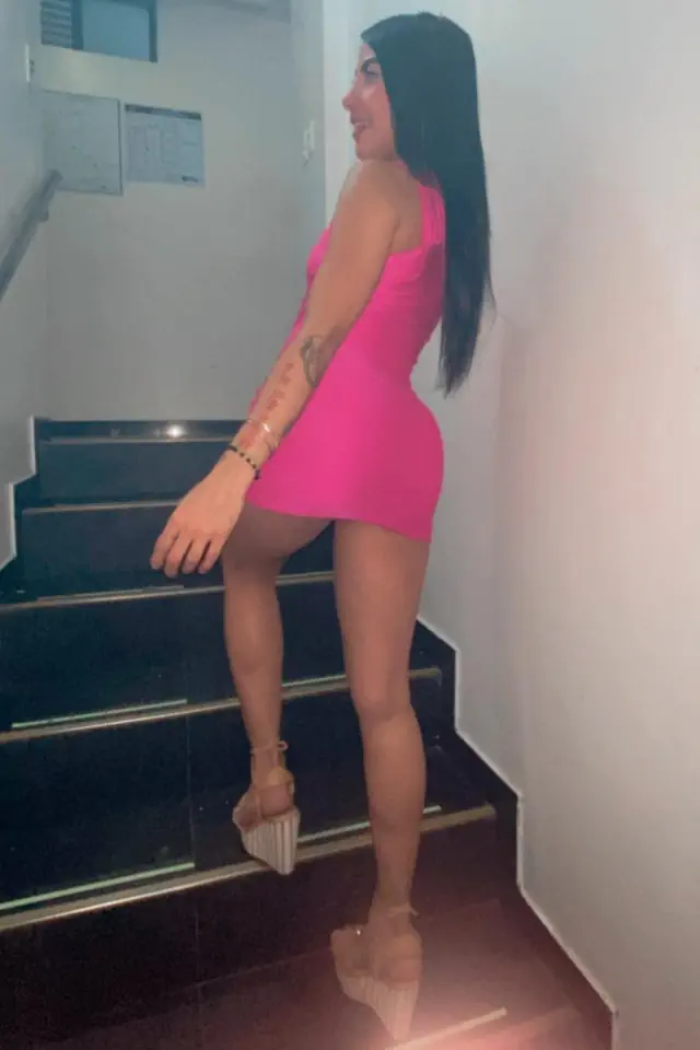 escort-media-d116cb17-2c00-4e9e-9c75-d49127d0a3cc