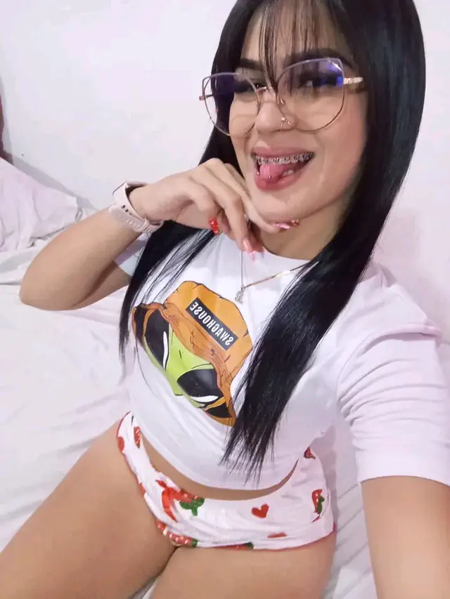 escort-media-d12404db-5b21-4b60-a639-3f71bed904f0