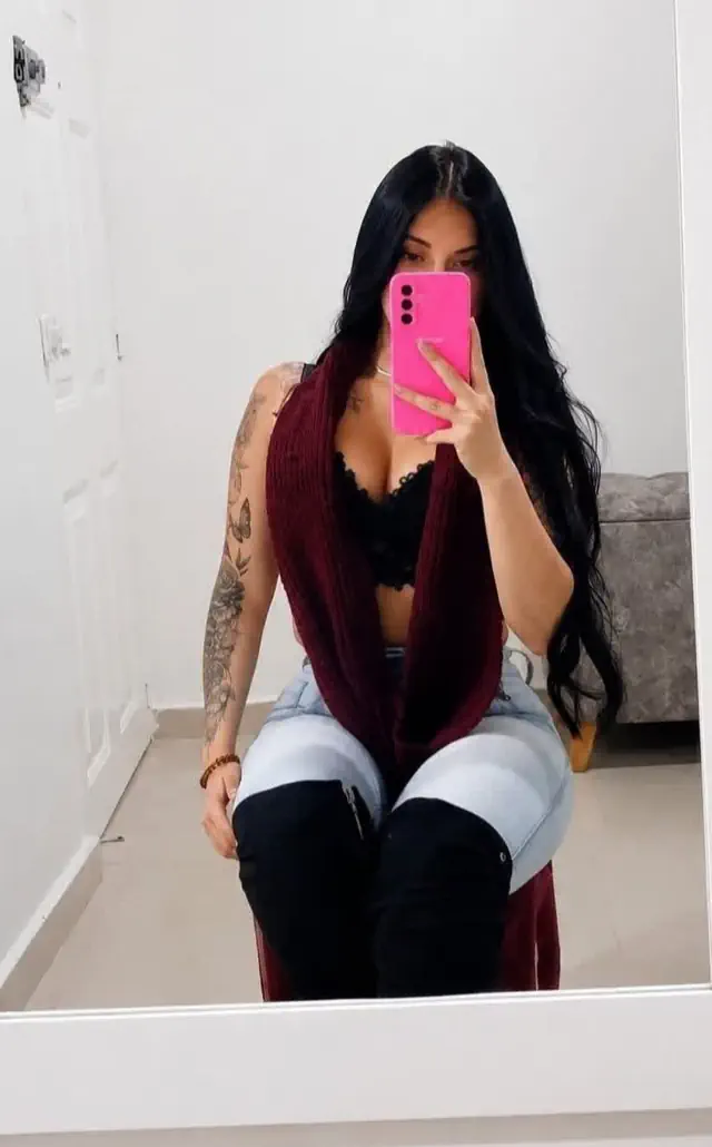 escort-media-d138b964-5b49-490e-83c4-6709038d0141
