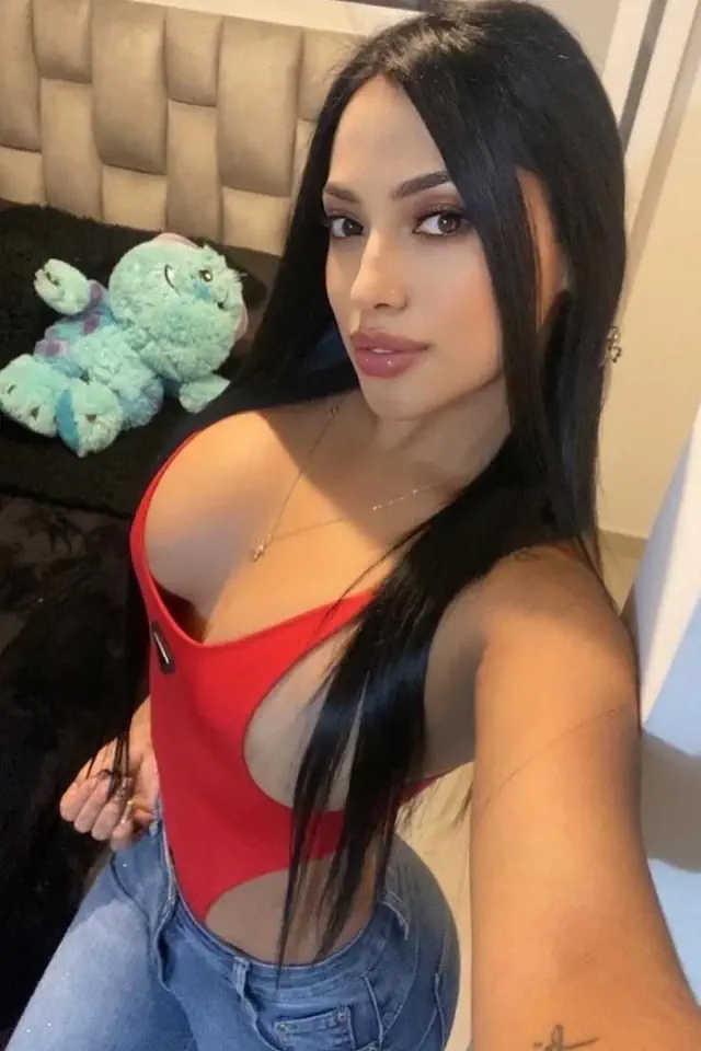 escort-media-d1645972-0f59-465f-b34a-09860d9466ac