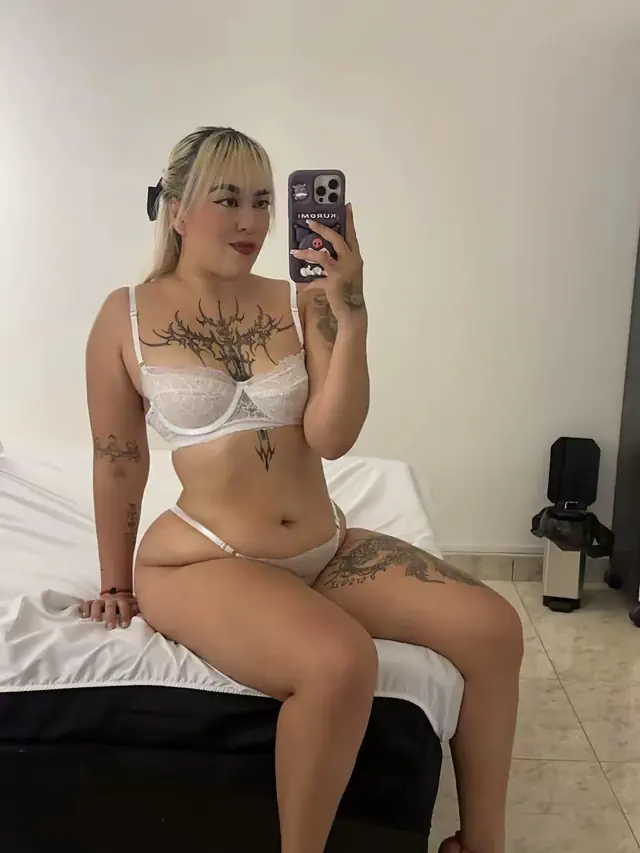 escort-media-d19190b7-2529-49ca-9818-5a2c9a76e1df